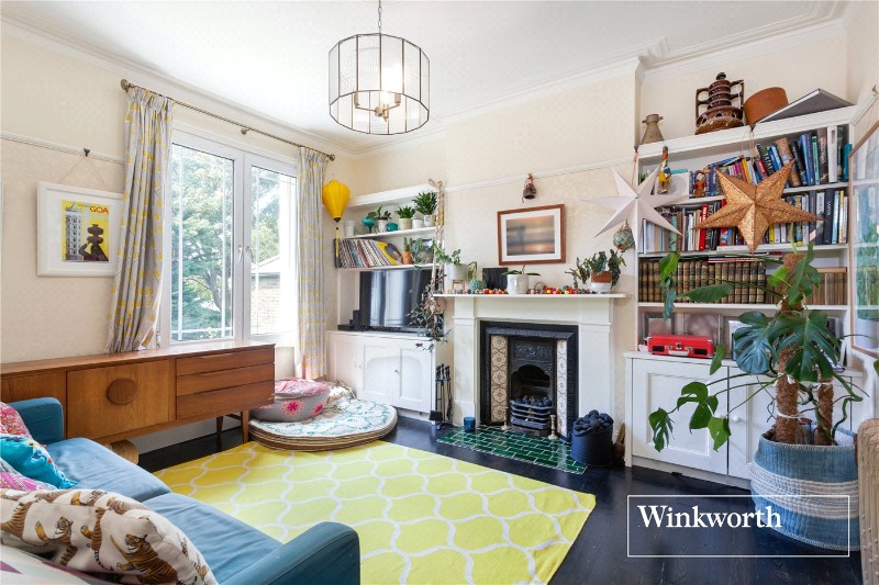 Station Road, Finchley, London, N3