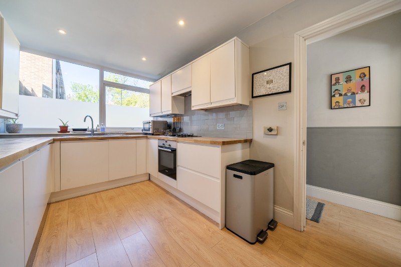 Hennel Close, London, SE23