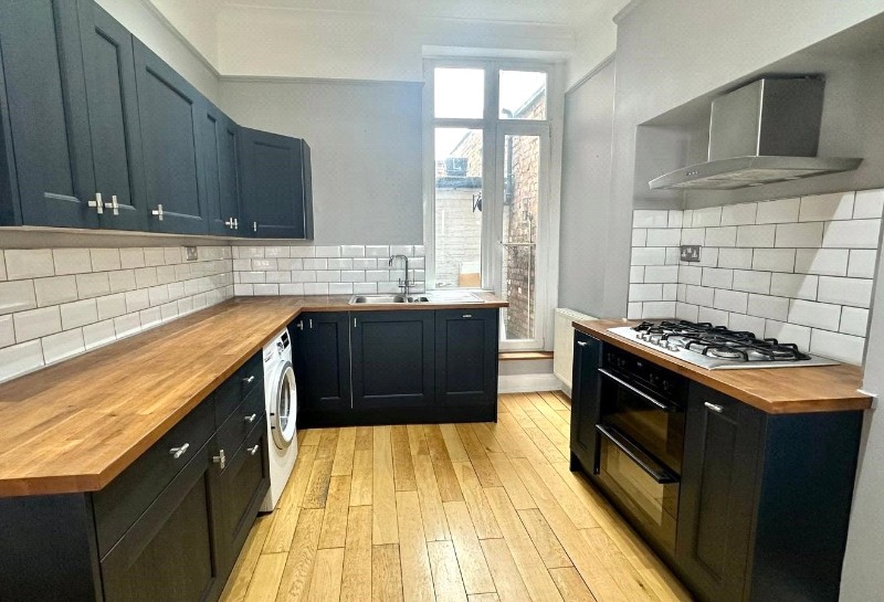 Station Road, Winchmore Hill, London, N21