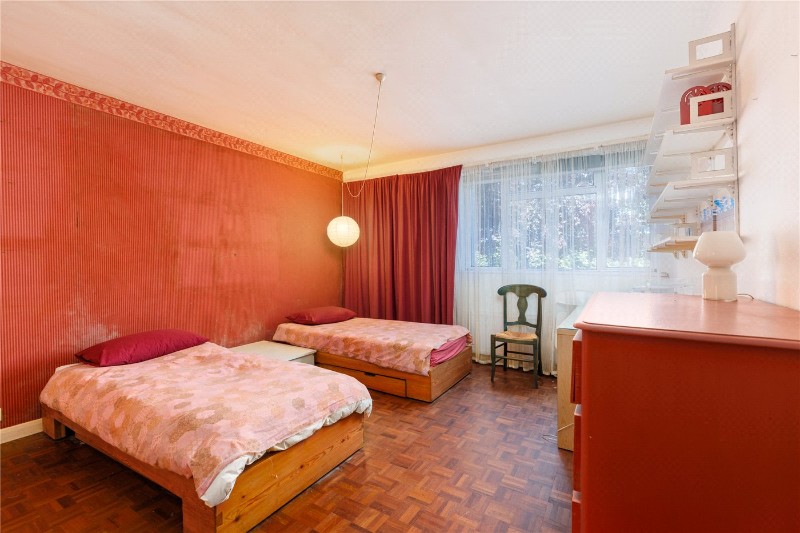 Carlton Drive, London, SW15