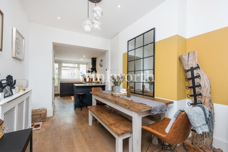 La Rose Lane, London, N15