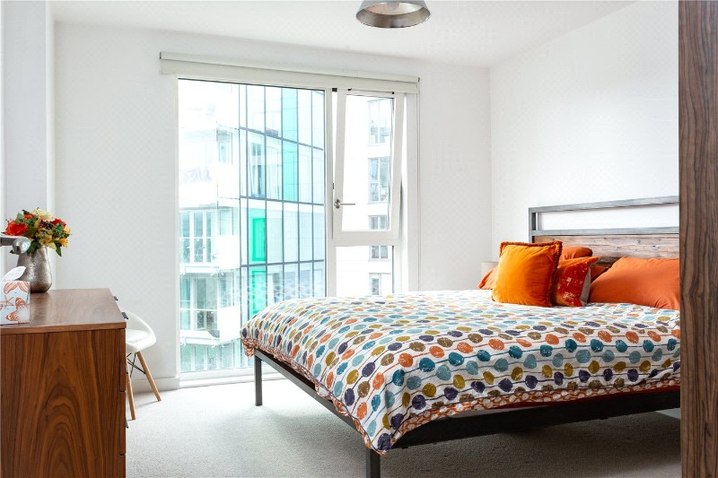 Courtyard Apartments, 3 Avantgarde Place, London, E1