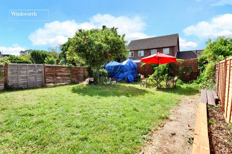 Ardrossan Gardens, Worcester Park, Surrey, KT4