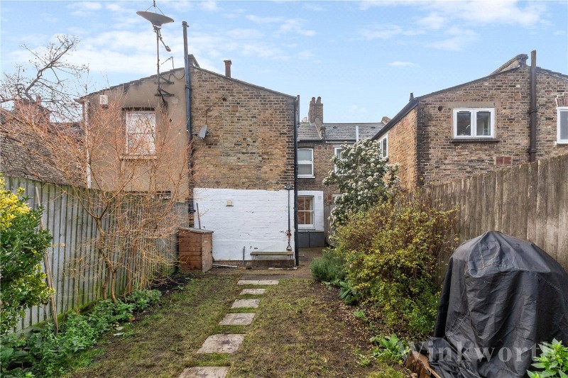 Colls Road, London, SE15