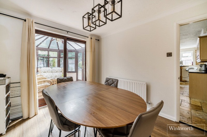 Drayhorse Drive, Bagshot, Surrey, GU19