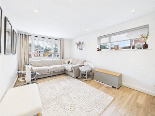 Pinnex Moor Road, Tiverton, Devon, EX16