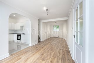 Wentworth Road, London, NW11