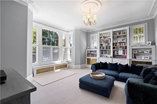 Castelnau, Barnes, London, SW13