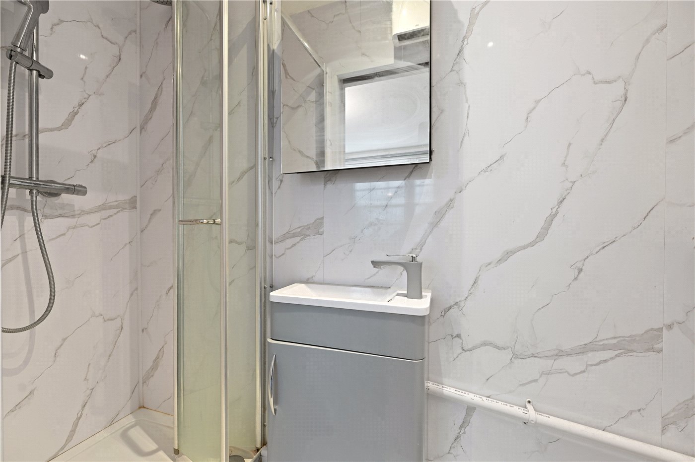 Lgf Shower Room