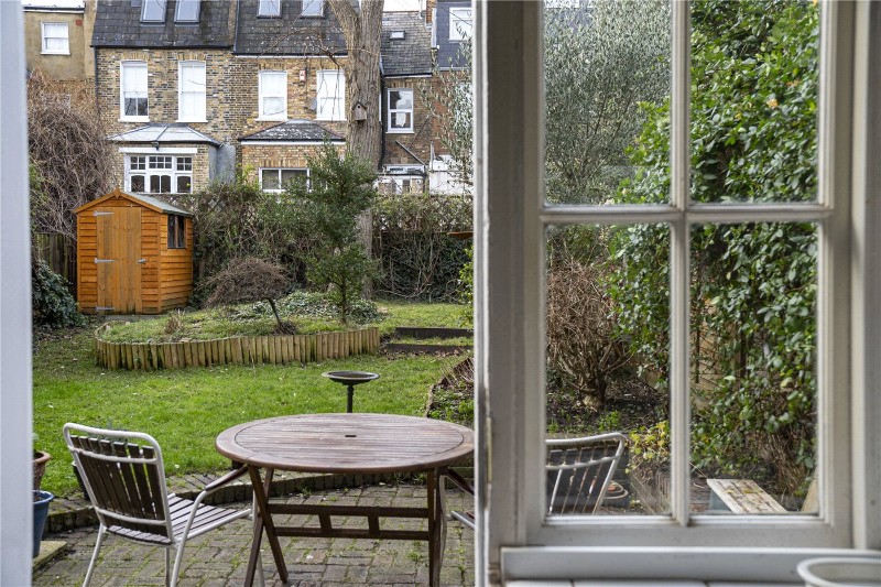 West Bank, London, N16