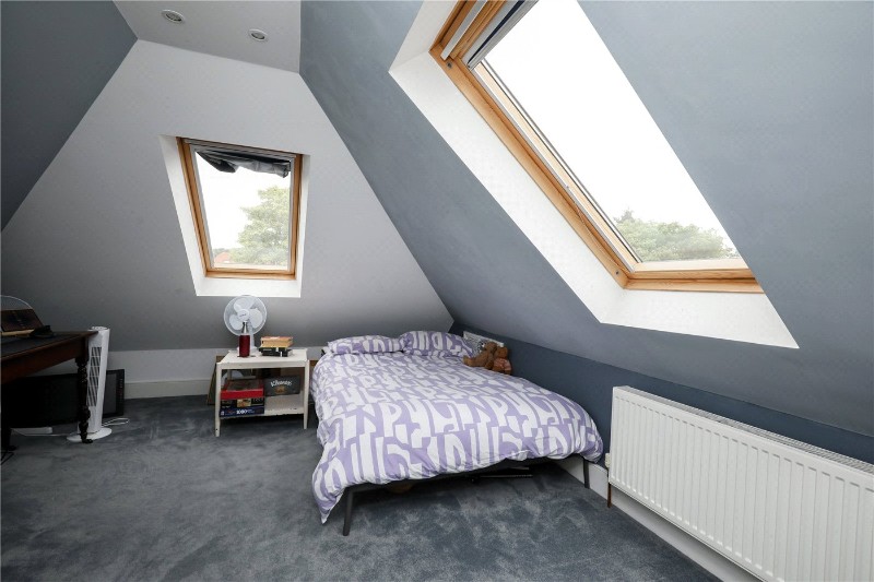 Rosemont Road, London, W3