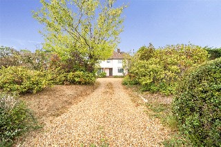 Echo Barn Lane, Wrecclesham, Farnham, Surrey, GU10