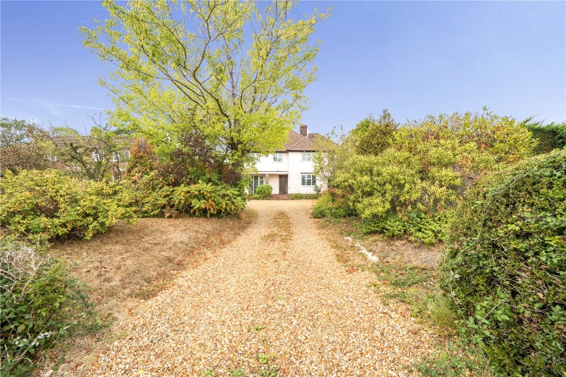 Echo Barn Lane, Wrecclesham, Farnham, Surrey, GU10