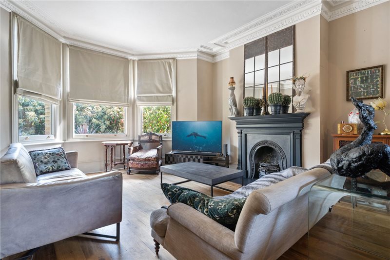 Mildenhall Road, London, E5