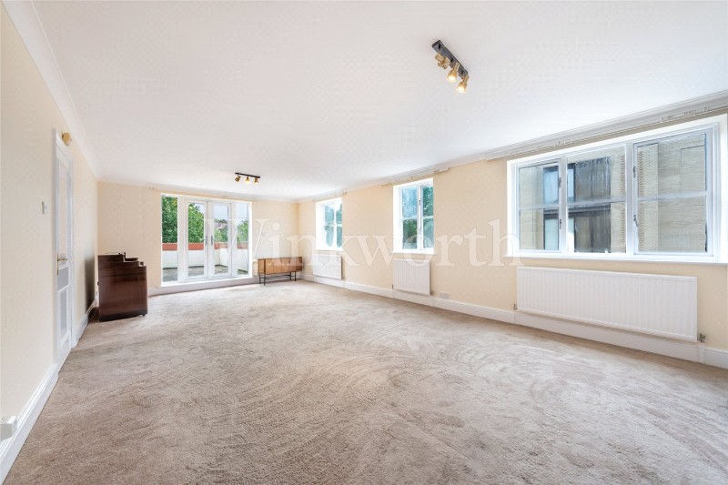 West Heath Road, London, NW3