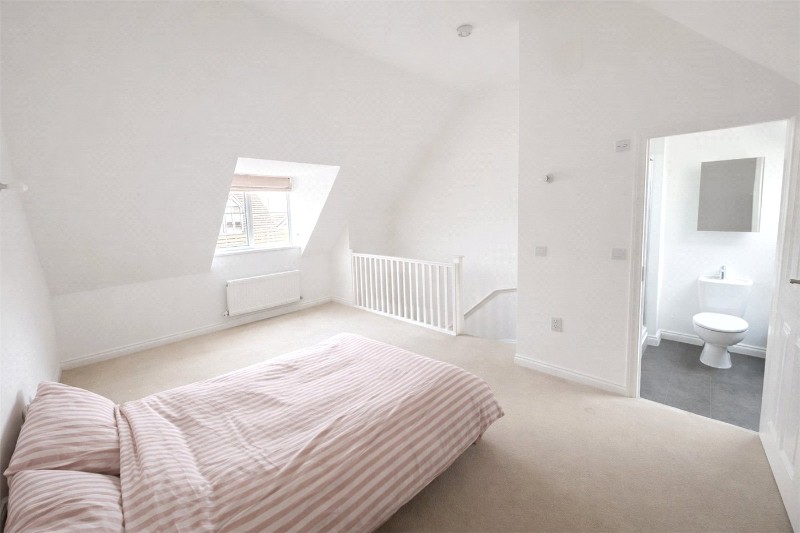 Fontwell Park Drive, Bourne, Lincolnshire, PE10