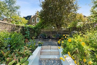 Amhurst Road, London, N16