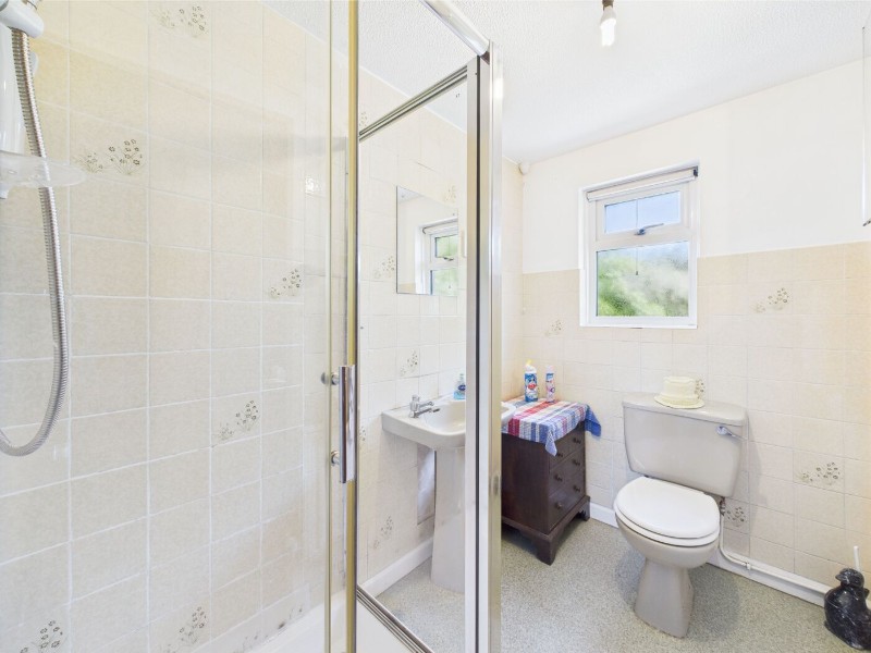 Barnstaple Cross, Crediton, Devon, EX17