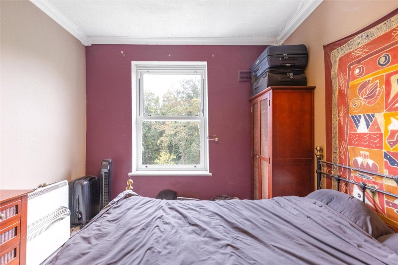 Thicket Road, London, SE20