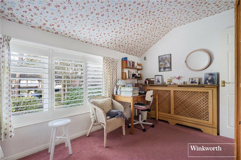 Pinewood Gardens, Bagshot, Surrey, GU19