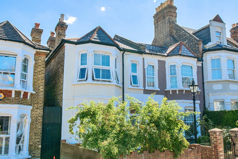 Farren Road, London, SE23