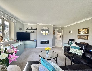 Lower Buckland Road, Lymington, Hampshire, SO41