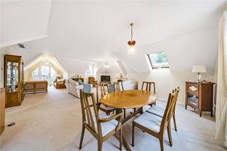 Swingate Road, Farnham, Surrey, GU9