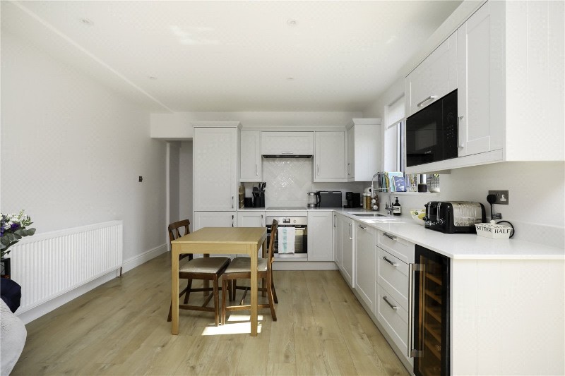 Chandos Avenue, London, W5