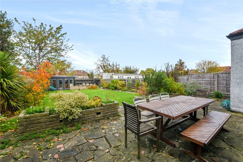 Dobree Avenue, London, NW10