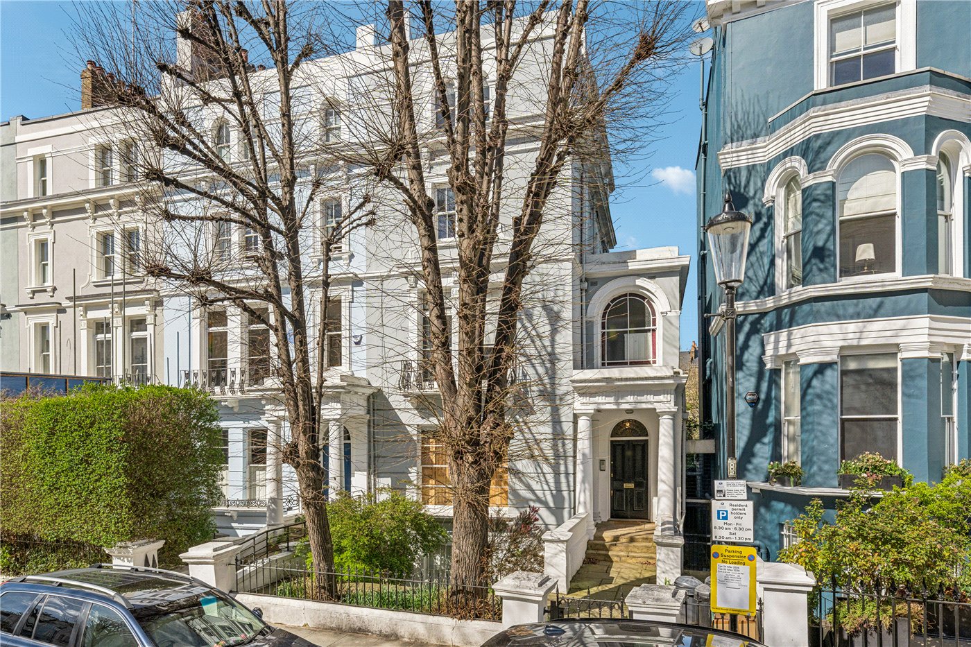 Elgin Crescent, London, W11