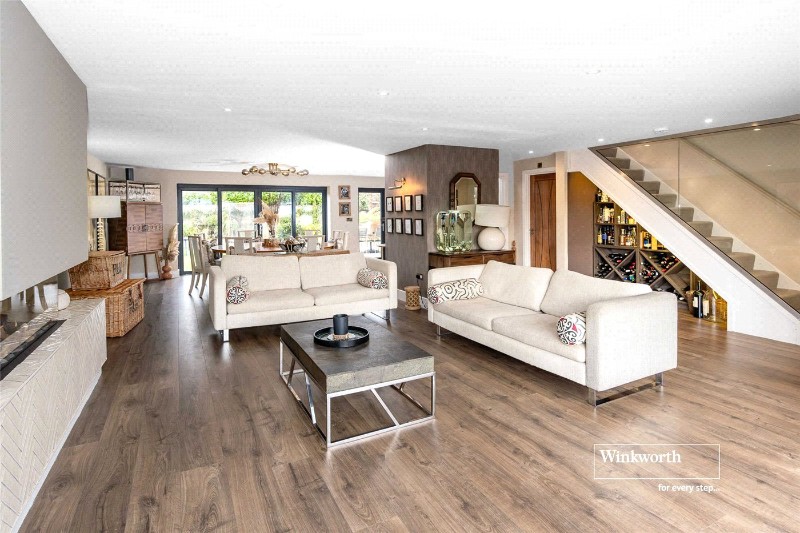 Hynesbury Road, Friars Cliff, Christchurch, BH23