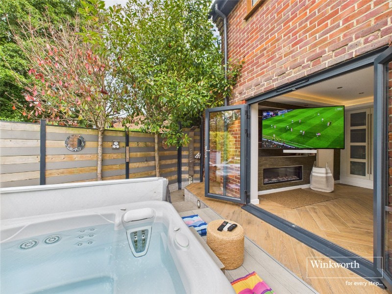 Dewe Lane, Burghfield, Reading, Berkshire, RG30