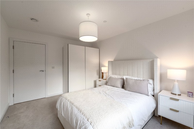 Beales Lane, Weybridge, Surrey, KT13