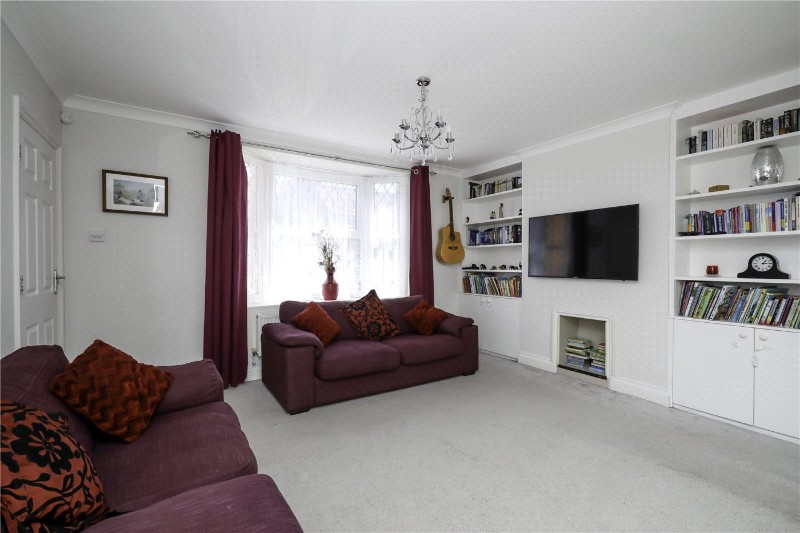 Saxon Drive, London, W3