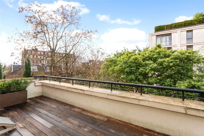 Thornwood Gardens, Kensington, London, W8
