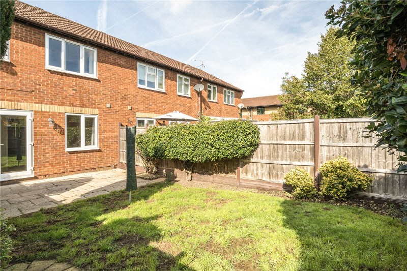 The Mulberries, Farnham, Surrey, GU9