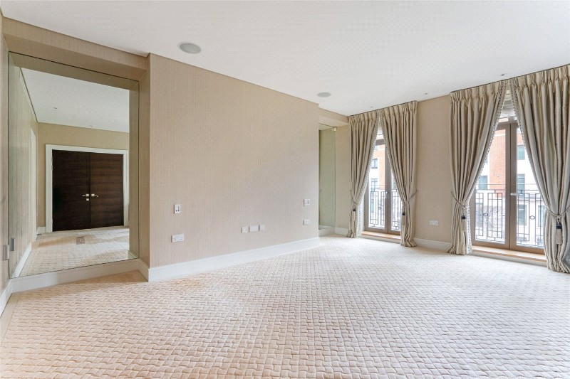 Thornwood Gardens, Kensington, London, W8