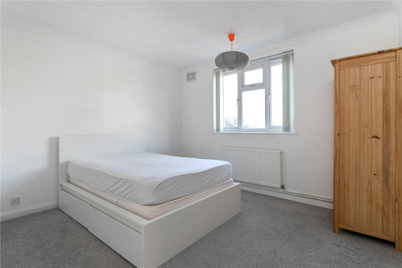 Queen Elizabeths Walk, London, N16