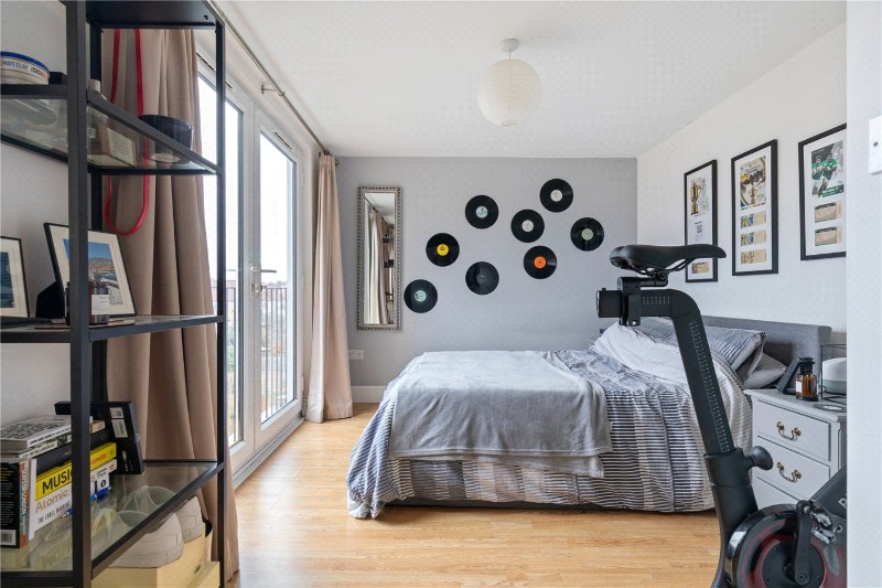 Gorringe Park Avenue, Mitcham, CR4