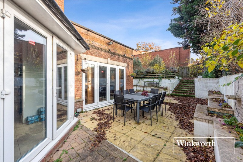 Hendon Lane, Finchley, London, N3