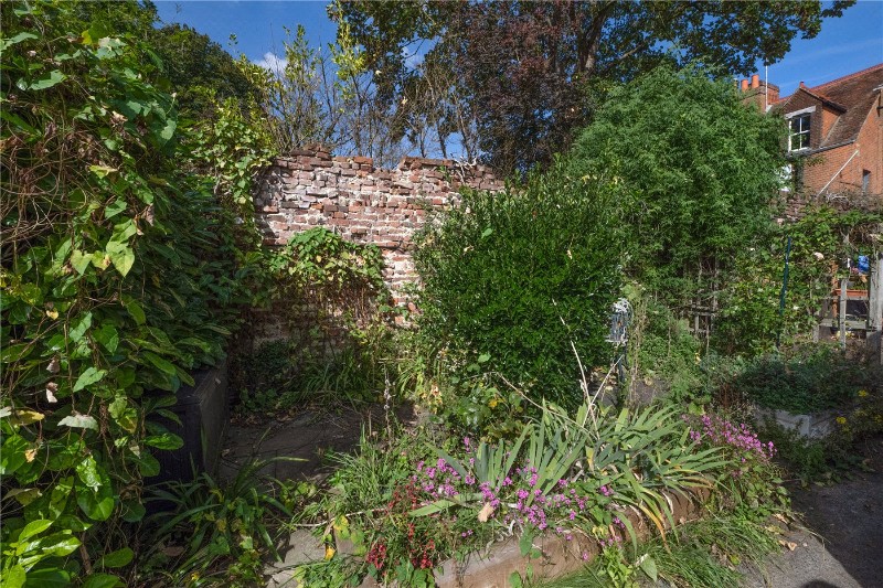 Linden Grove, Canterbury, Kent, CT2