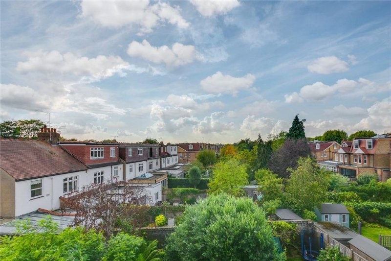 Byfeld Gardens, Barnes, London, SW13
