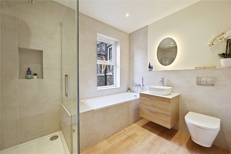 Bathurst Gardens, London, NW10