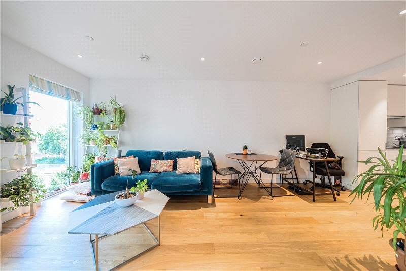 Maud Street, London, E16