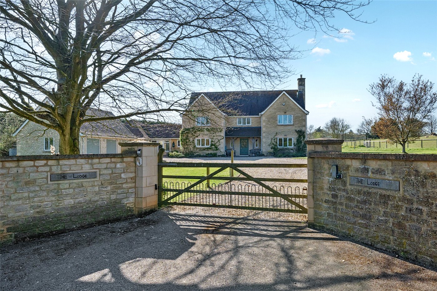 Chittoe Heath, Bromham, Chippenham, Wiltshire, SN15