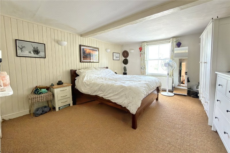 London End, Beaconsfield, HP9