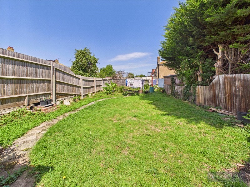 Hamilton Avenue, Surbiton, KT6