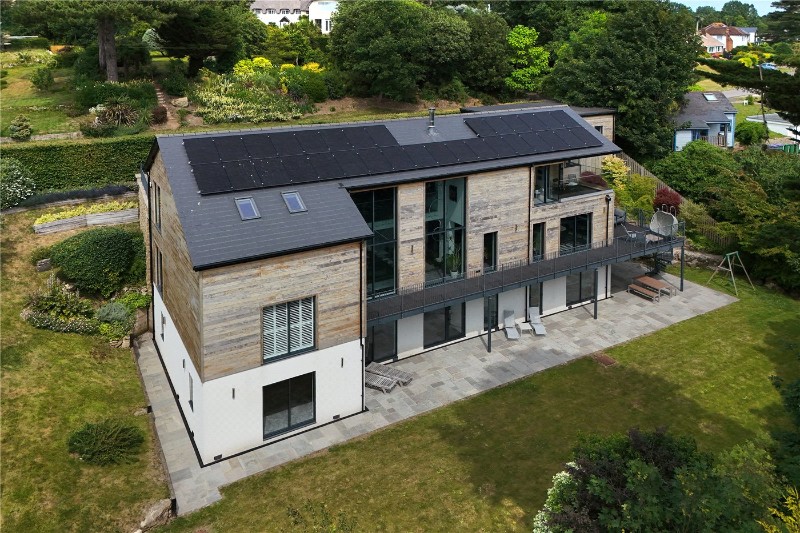 Cliff Road, Hythe, Kent, CT21