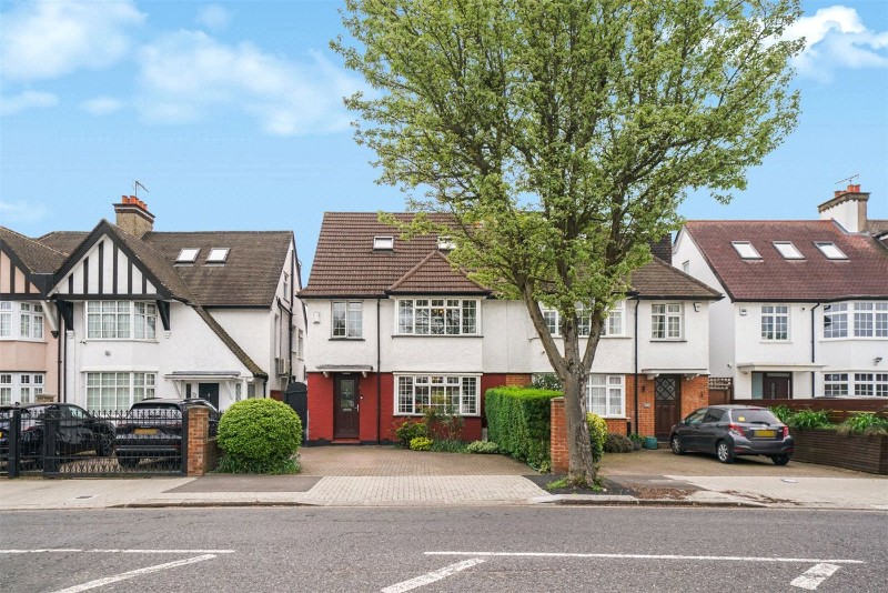 The Vale, London, NW11