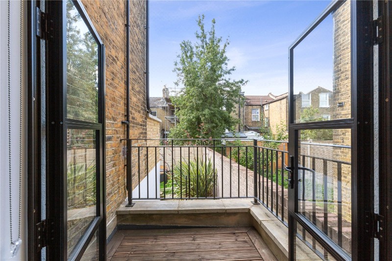 Sach Road, London, E5